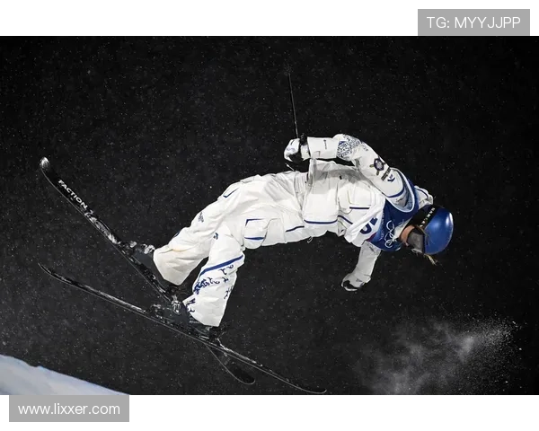 [冰雪]世界自由式滑雪锦标赛 女子大跳台决赛.